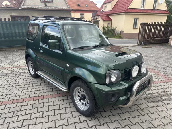 Suzuki Jimny 1,3 4x4 TAŽNÉ KLIMA BEZ KOROZE