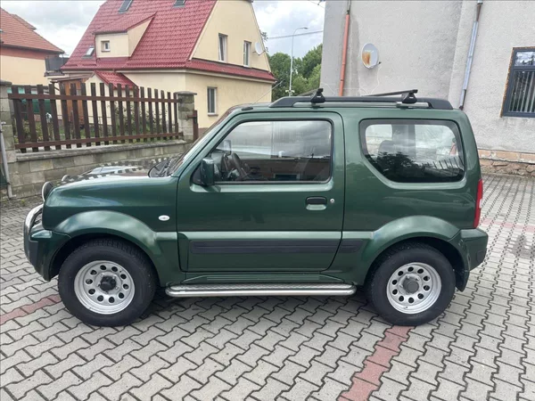 Suzuki Jimny 1,3 4x4 TAŽNÉ KLIMA BEZ KOROZE - foto 9