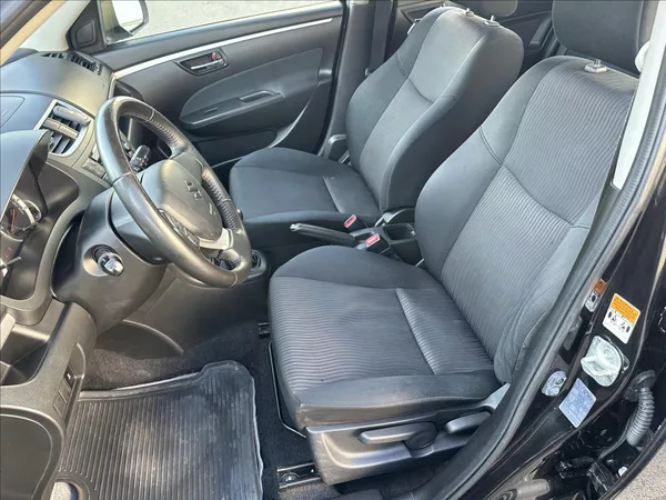 Suzuki Swift 1,2 4x4 - foto 11