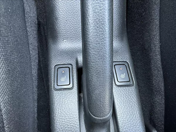 Suzuki Swift 1,2 4x4 - foto 17
