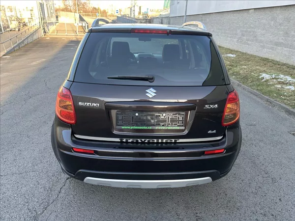 Suzuki SX4 1,6 4x4 STYLE - foto 4