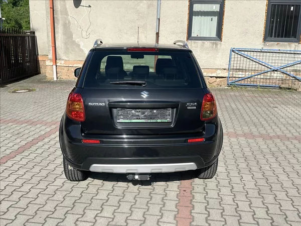 Suzuki SX4 1,6 TAŽNÉ - foto 5