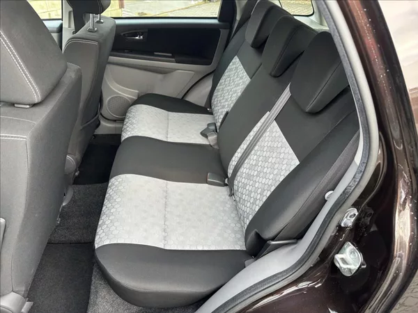 Suzuki SX4 1,6 1.majitel ! - foto 13