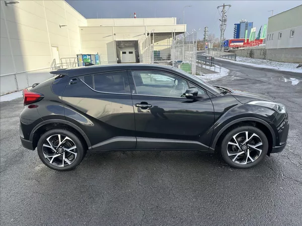 Toyota C-HR 1,2 4x4 TOP - foto 2