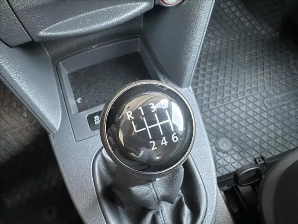 Volkswagen Caddy 2,0 MAXI TDI 4x4 TAŽNÉ - foto 15