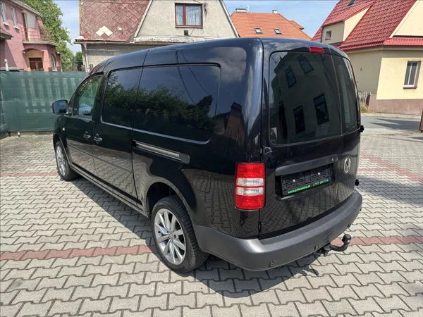 Volkswagen Caddy 2,0 MAXI TDI 4x4 TAŽNÉ - foto 7