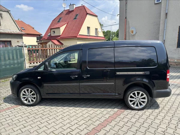 Volkswagen Caddy 2,0 MAXI TDI 4x4 TAŽNÉ - foto 8