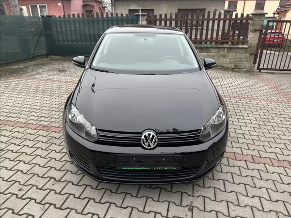 Volkswagen Golf 1,6 MPI - foto 10