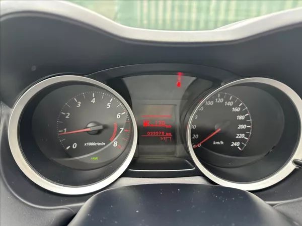 Mitsubishi Lancer 1,6 33 tis KM !! TOP STAV !! - foto 15