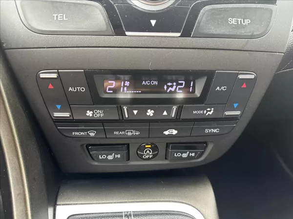 Honda Civic 1,8 i-VTEC Sport 1.majitel - foto 18