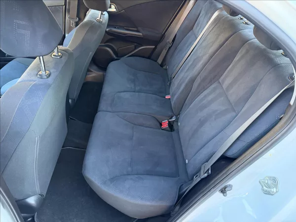 Honda Civic 1,8 i-VTEC COMFORT - foto 13