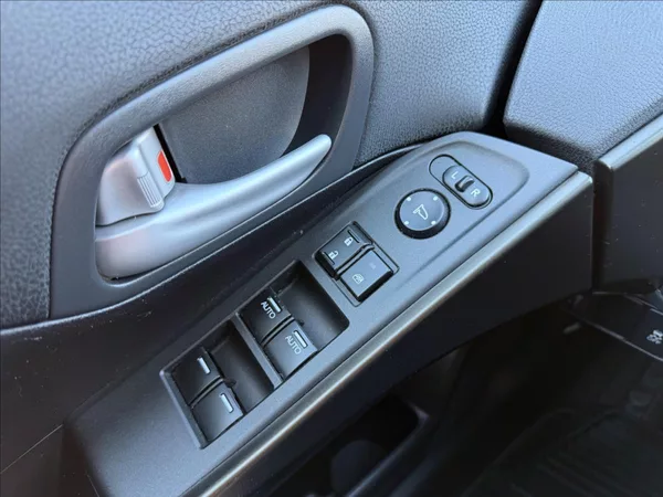 Honda Civic 1,8 i-VTEC COMFORT - foto 20