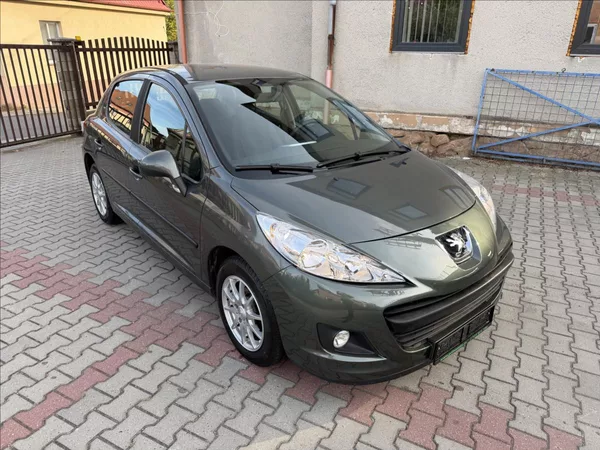 Peugeot 207 1,4 KLIMA BEZ KOROZE