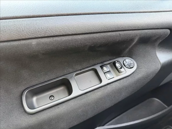 Peugeot 207 1,4 KLIMA BEZ KOROZE - foto 18