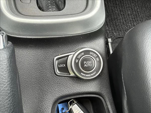 Suzuki SX4 S-Cross 1,6 4x4 AUTOMAT EXCLUSIVE - foto 19