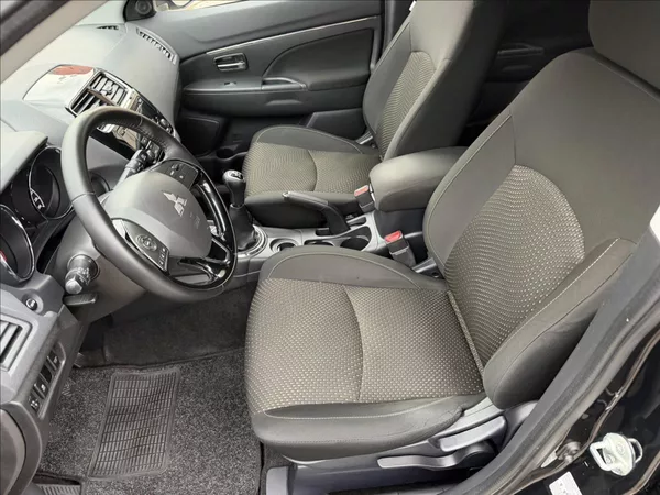 Mitsubishi ASX 1,6 TOP - foto 12