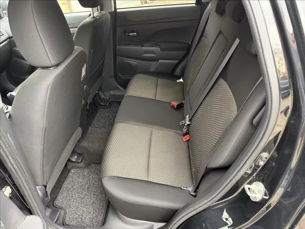 Mitsubishi ASX 1,6 TOP - foto 13