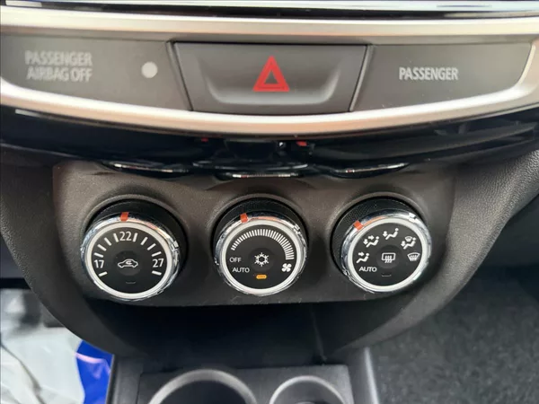 Mitsubishi ASX 1,6 TOP - foto 17
