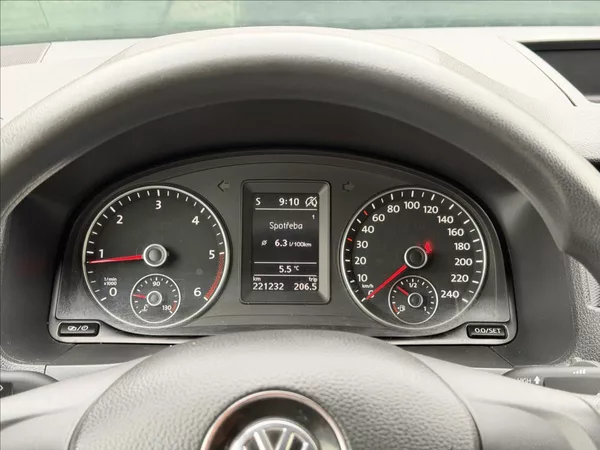Volkswagen Caddy 2,0 TDI 5míst NAVIGACE - foto 15