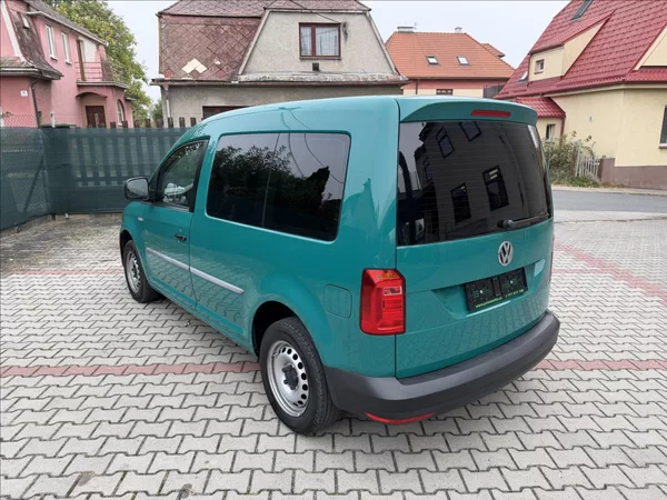 Volkswagen Caddy 2,0 TDI 5míst NAVIGACE - foto 7