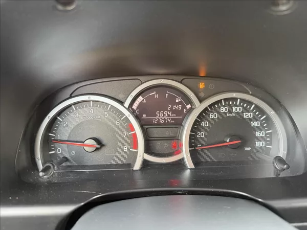 Suzuki Jimny 1,3 4x4 TAŽNÉ - foto 15
