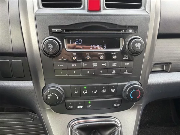 Honda CR-V 2,0 4x4 TAŽNÉ - foto 16