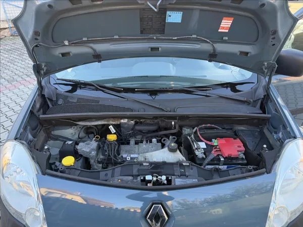 Renault Kangoo 1,6 - foto 13