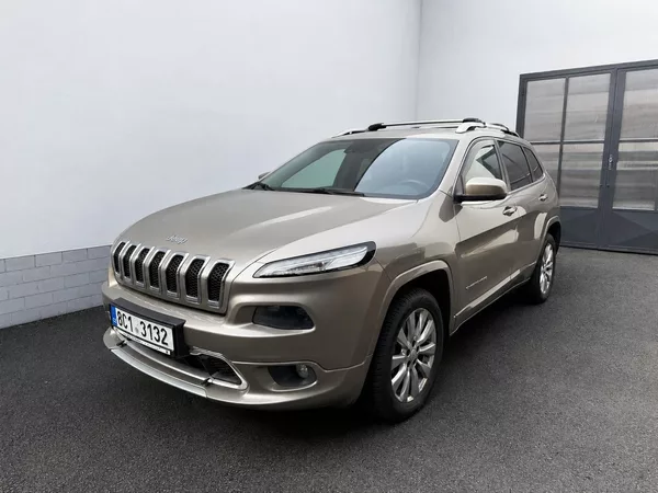 Jeep Cherokee OVERLAND - foto 4