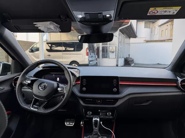 Škoda Fabia Monte Carlo DSG 1.0 - foto 8