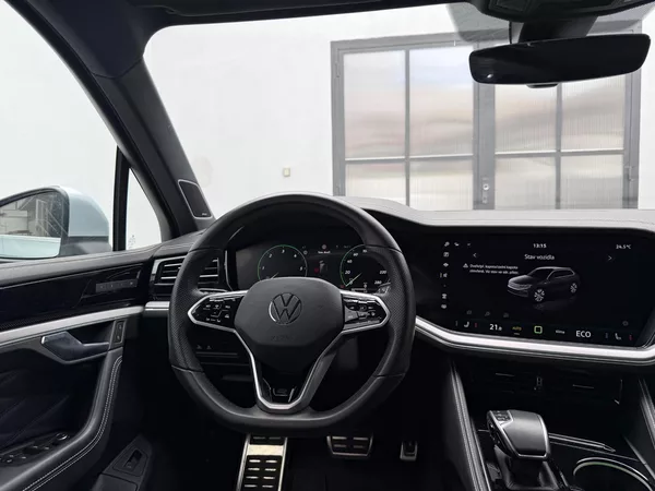 Volkswagen Touareg R-Line V6 3.0 TDI - foto 7