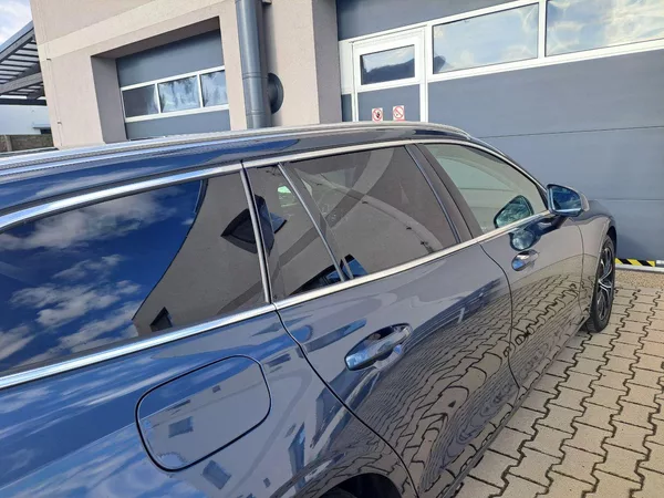 Volvo V60 2.0 B4 Momentum, ZÁRUKA - foto 11