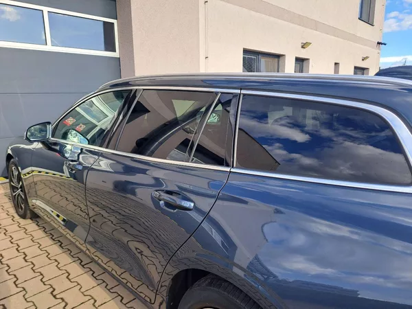 Volvo V60 2.0 B4 Momentum, ZÁRUKA - foto 12