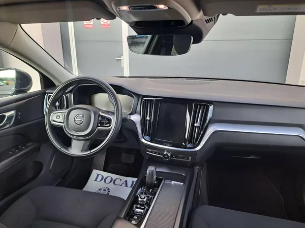 Volvo V60 2.0 B4 Momentum, ZÁRUKA - foto 16