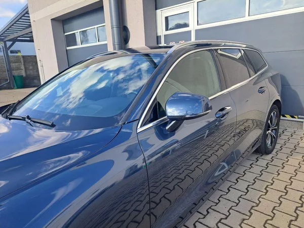 Volvo V60 2.0 B4 Momentum, ZÁRUKA - foto 6