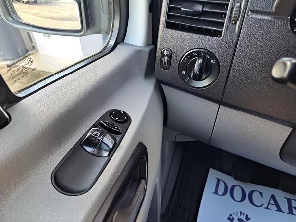 Mercedes-Benz Sprinter 211 CDI - foto 17
