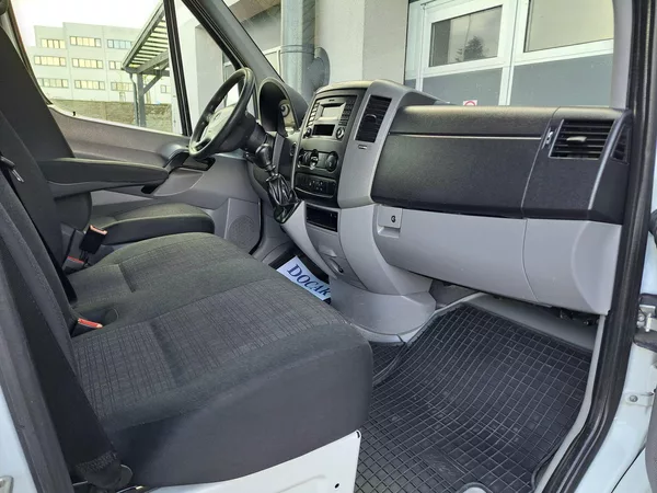 Mercedes-Benz Sprinter 211 CDI - foto 18