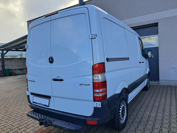 Mercedes-Benz Sprinter 211 CDI - foto 9