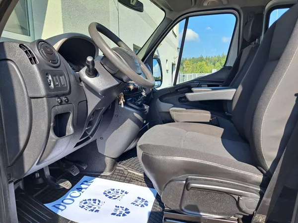 Renault Master 2.3 DCI 120kW, 6 míst, ZÁRUKA - foto 23