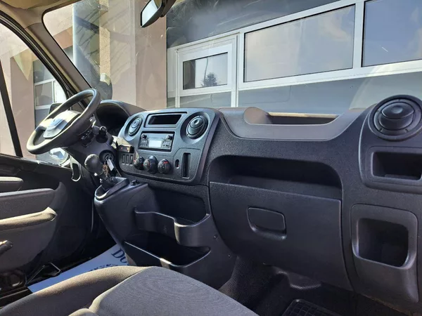 Renault Master 2.3 DCI 120kW, 6 míst, ZÁRUKA - foto 29