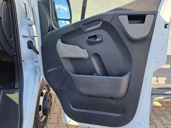 Renault Master 2.3 DCI 120kW, 6 míst, ZÁRUKA - foto 30
