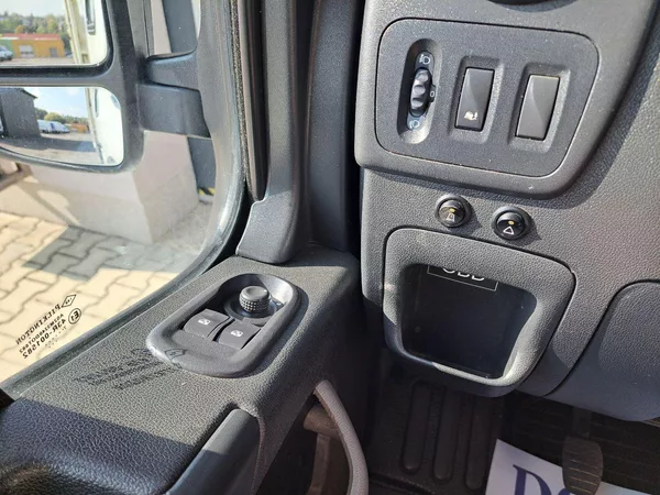 Renault Master 2.3 DCI 120kW, 6 míst, ZÁRUKA - foto 35