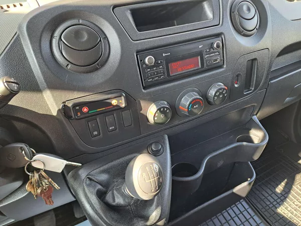 Renault Master 2.3 DCI 120kW, 6 míst, ZÁRUKA - foto 37