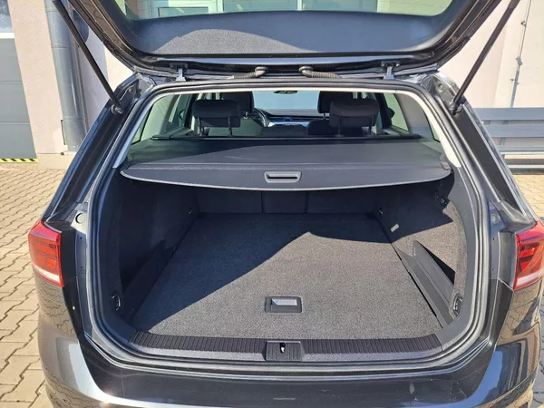 Volkswagen Passat 1.5 TSI DSG, ZÁRUKA - foto 14