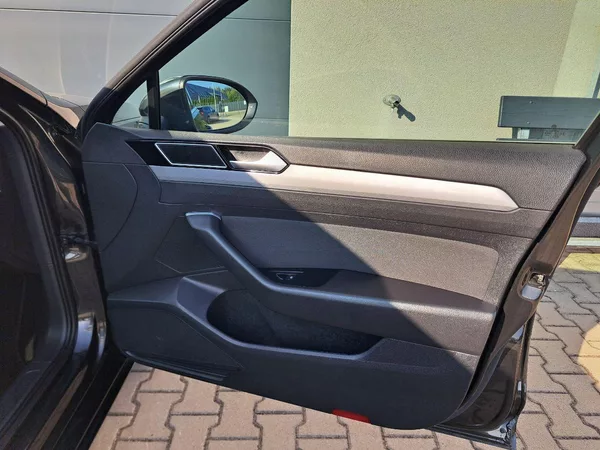 Volkswagen Passat 1.5 TSI DSG, ZÁRUKA - foto 24