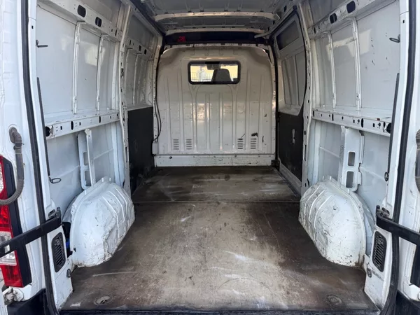 Renault Master 2.3 dCi 92 kW L2H2 - Původ ČR - foto 11