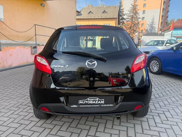 Mazda 2 1.3 16V - foto 3