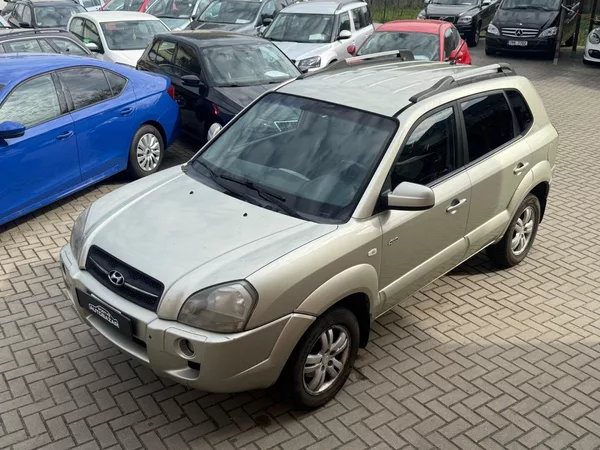 Hyundai Tucson 2.7i AUTOMAT ! - foto 10