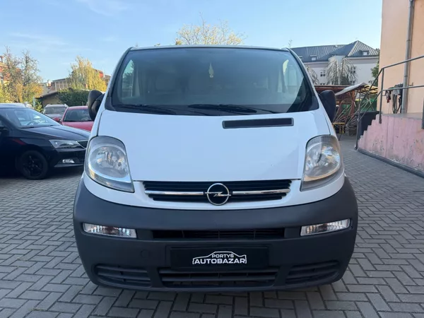 Opel Vivaro 1.9 DI - foto 6