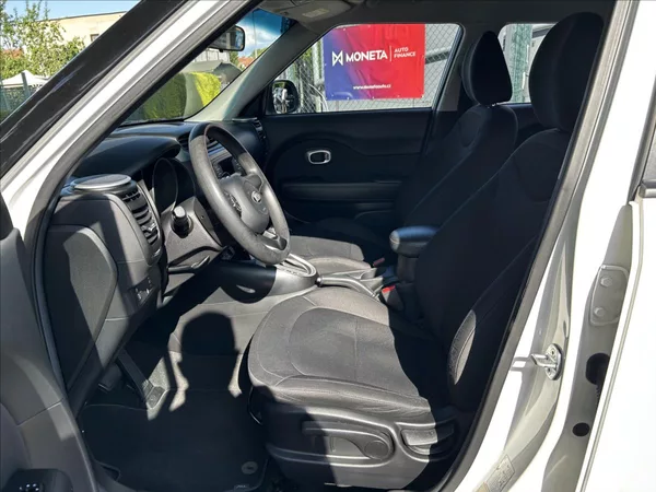 Kia Soul 1,6 GDi Automat 44t km Tažné - foto 12