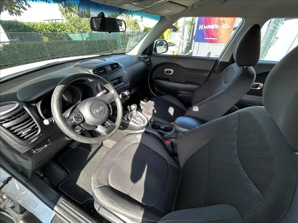 Kia Soul 1,6 GDi Automat 44t km Tažné - foto 14